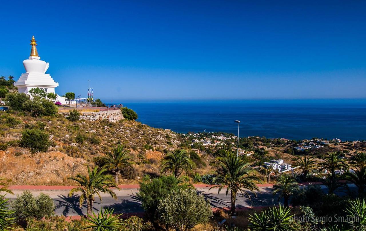 137 Minerva Apartamentos - Vista Al Mar - Piscina Y Playa - Cercano A Tren, Restaurantes Y Tiendas Benalmádena Exterior foto